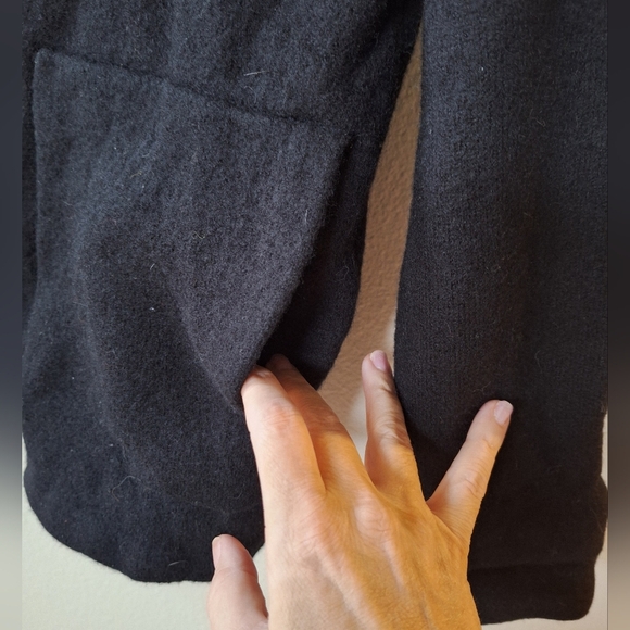 Cos Womens 100% Wool Full Zip Oversized Jacket Black Size XS - Picture 4 of 7